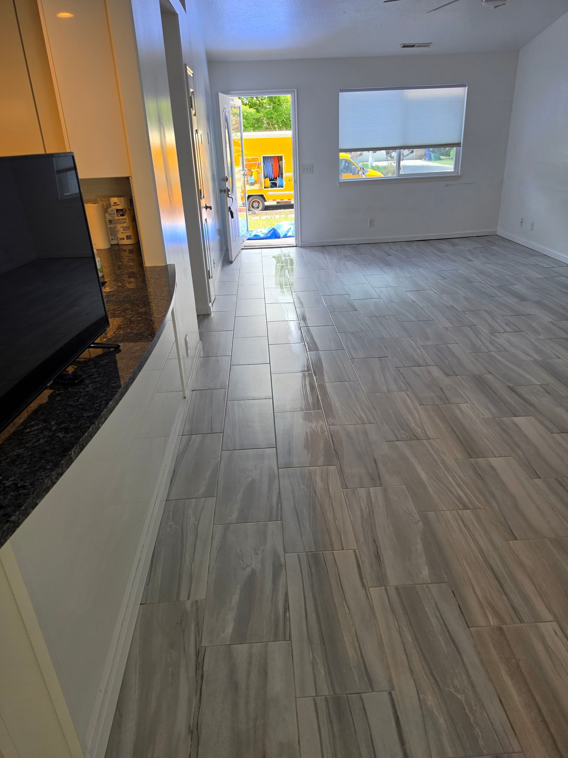 Whole-Home Tile and Grout Cleaning That Actually Delivers image